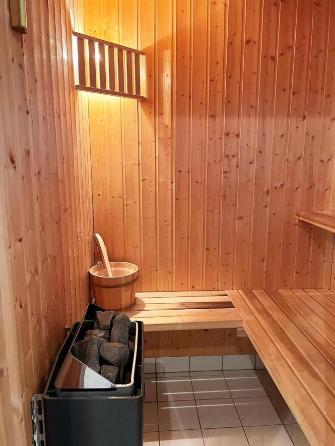 Das Puppenhaus, Reetdach, Sauna, Kamin, Eingezaeunt, Badewanne, Haustiere Willkommen Emmelsbull-Horsbull Экстерьер фото